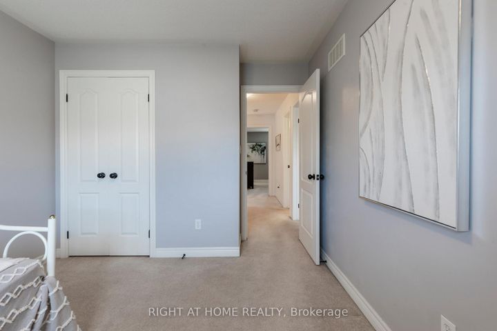 Photo 35 at 56 Marina Point Crescent, Stoney Creek, Hamilton