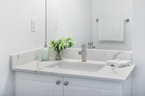Photo 16 at 1109 - 4 Park Vista, Parkview, Toronto