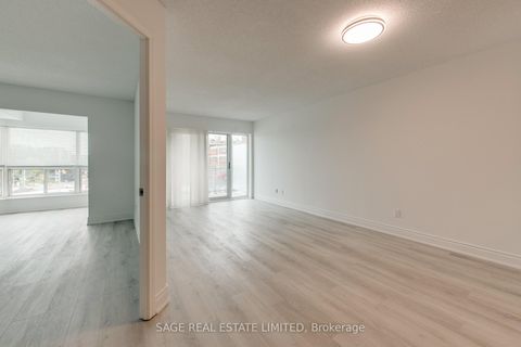 Photo 5 at 531 - 600 Queens Quay W, Waterfront Communities C1, Toronto