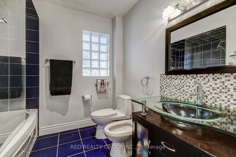 Photo 28 at 5 Chappel Hill Road, CFB, Toronto