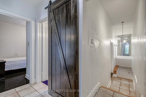 Photo 30 at 5 Chappel Hill Road, CFB, Toronto