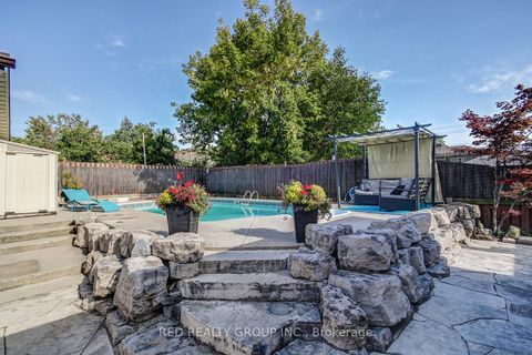 Photo 43 at 5 Chappel Hill Road, CFB, Toronto