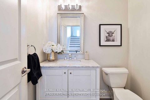 Photo 20 at 121 Broomlands Drive, Maple, Vaughan