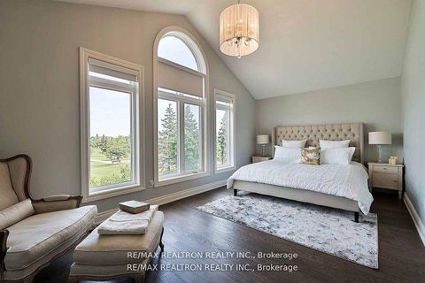 Photo 23 at 121 Broomlands Drive, Maple, Vaughan