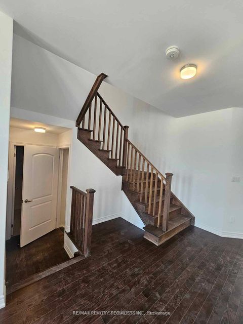 Photo 14 at 155 Fenchchurch Manor, Rural Barrie Southeast, Barrie