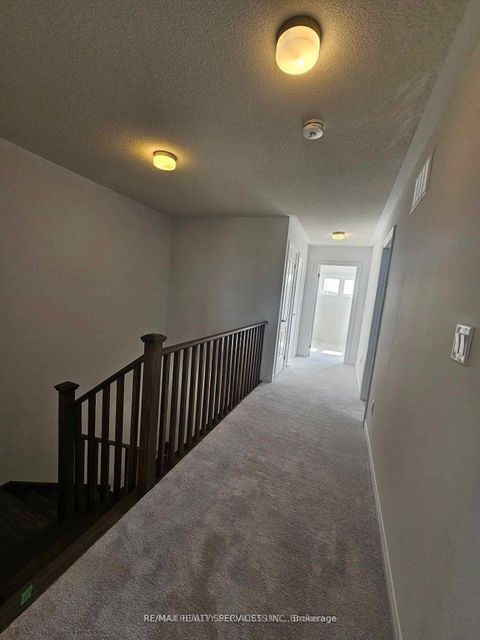 Photo 18 at 155 Fenchchurch Manor, Rural Barrie Southeast, Barrie