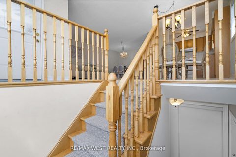 Photo 4 at 362 Avro Road, Maple, Vaughan