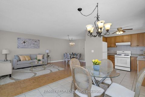 Photo 5 at 362 Avro Road, Maple, Vaughan