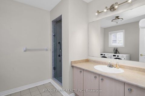 Photo 14 at 362 Avro Road, Maple, Vaughan