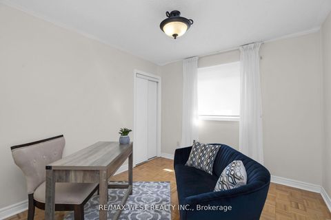 Photo 16 at 362 Avro Road, Maple, Vaughan