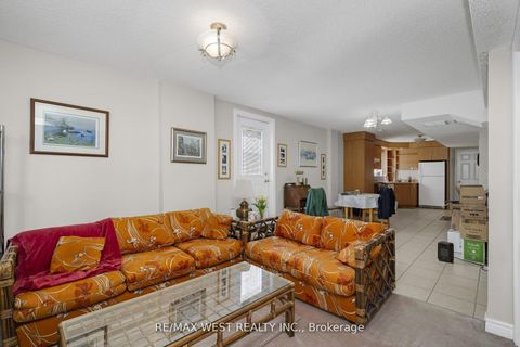 Photo 23 at 362 Avro Road, Maple, Vaughan