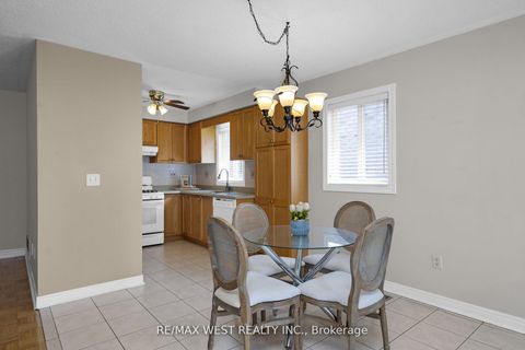 Photo 28 at 362 Avro Road, Maple, Vaughan