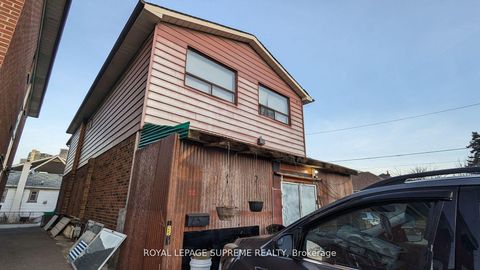 Photo 2 at 25 Milton Street, Mimico, Toronto