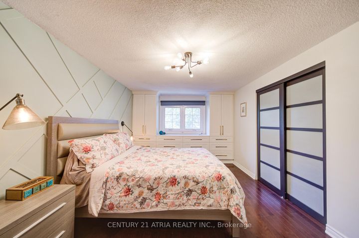 Photo 27 at 18 Park Lane Circle, South Richvale, Richmond Hill