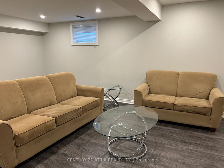 Photo 33 at 18 Park Lane Circle, South Richvale, Richmond Hill