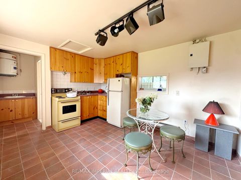 Photo 34 at 7 Doddington Drive, Queensway, Toronto