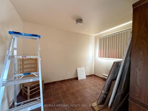Photo 35 at 7 Doddington Drive, Queensway, Toronto