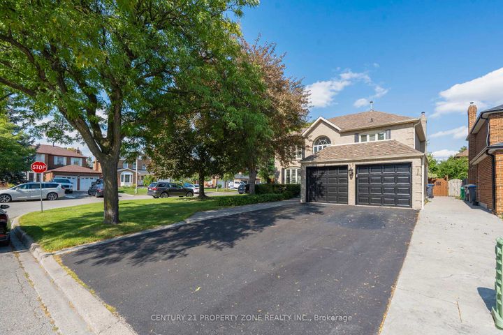 Photo 1 at 45 Nottingham Crescent, Westgate, Brampton