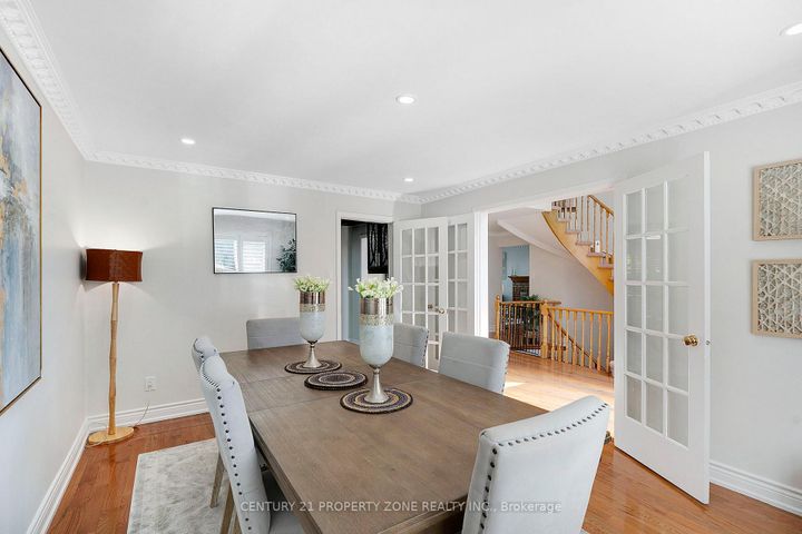 Photo 9 at 45 Nottingham Crescent, Westgate, Brampton