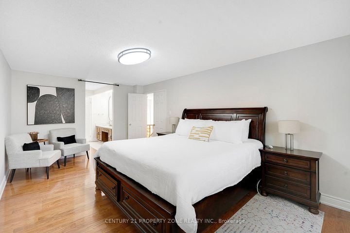 Photo 21 at 45 Nottingham Crescent, Westgate, Brampton