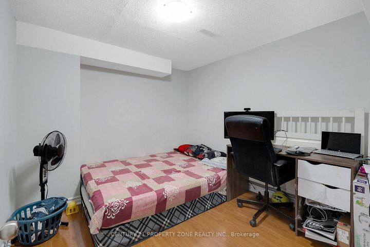 Photo 37 at 45 Nottingham Crescent, Westgate, Brampton
