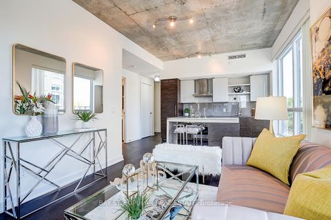 Photo 11 at 321 - 1030 King Street W, Niagara, Toronto