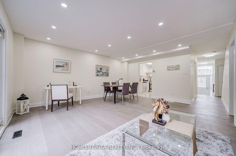 Photo 10 at 6 Sprucewood Court, L'Amoreaux, Toronto