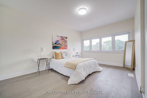 Photo 25 at 6 Sprucewood Court, L'Amoreaux, Toronto