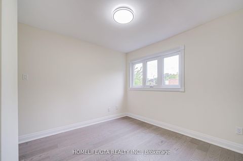 Photo 34 at 6 Sprucewood Court, L'Amoreaux, Toronto