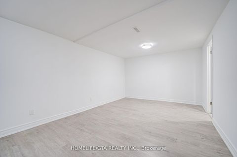Photo 39 at 6 Sprucewood Court, L'Amoreaux, Toronto