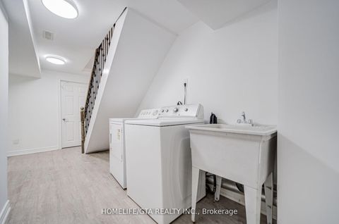 Photo 40 at 6 Sprucewood Court, L'Amoreaux, Toronto