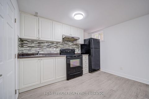 Photo 42 at 6 Sprucewood Court, L'Amoreaux, Toronto