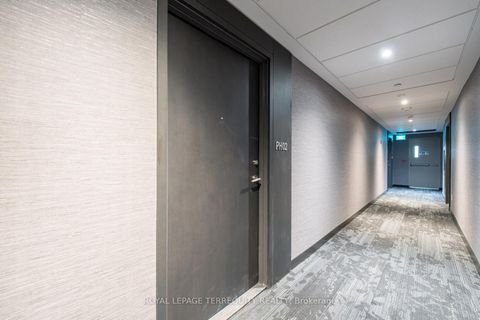 Photo 3 at PH 802 - 3005 Pine Glen Road, WM Westmount, Oakville