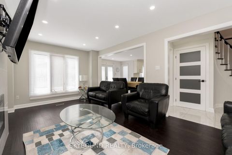 Photo 19 at 108 Zinnia Place, West Woodbridge, Vaughan
