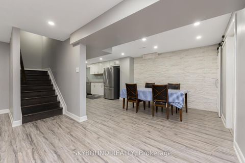 Photo 35 at 108 Zinnia Place, West Woodbridge, Vaughan