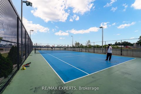 Photo 20 at 503 - 117 McMahon Drive, Bayview Village, Toronto