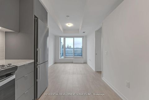 Photo 6 at 202W - 3 Rosewater Street, South Richvale, Richmond Hill