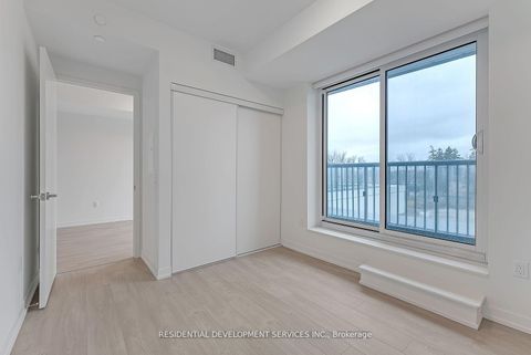 Photo 12 at 202W - 3 Rosewater Street, South Richvale, Richmond Hill