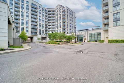 Photo 6 at 712 - 12 Woodstream Boulevard, Vaughan Grove, Vaughan