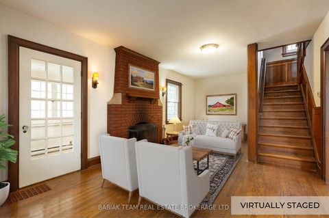 Photo 2 at 1372 Islington Avenue, Rosethorn, Toronto