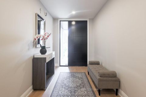 Photo 3 at 105 Tenth Street, New Toronto, Toronto