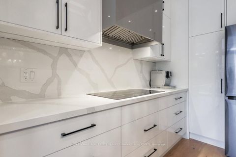 Photo 11 at 105 Tenth Street, New Toronto, Toronto
