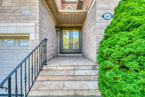 Photo 3 at 1601 Bayshire Drive, JC Joshua Creek, Oakville