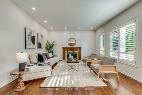 Photo 12 at 1601 Bayshire Drive, JC Joshua Creek, Oakville