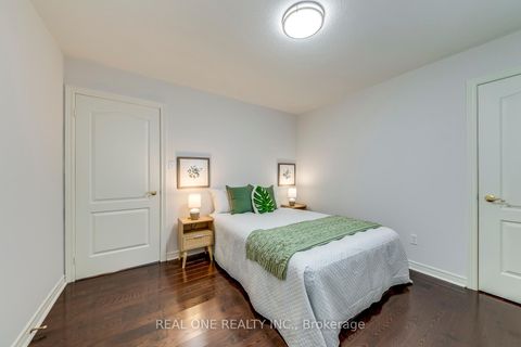 Photo 36 at 1601 Bayshire Drive, JC Joshua Creek, Oakville