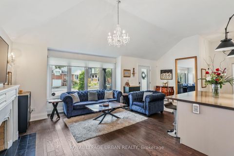 Photo 8 at 147 Parkview Hill Crescent, Parkview, Toronto