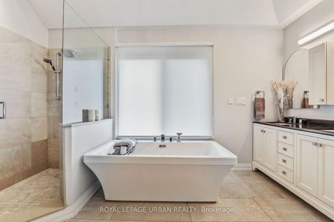 Photo 24 at 147 Parkview Hill Crescent, Parkview, Toronto