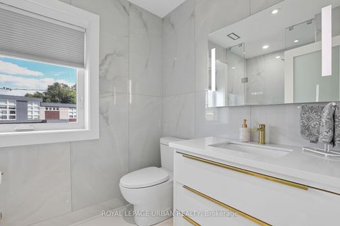 Photo 19 at 182 Parkview Hill Crescent, Parkview, Toronto