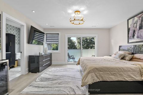 Photo 24 at 182 Parkview Hill Crescent, Parkview, Toronto