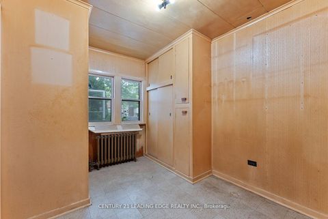 Photo 8 at 102 Kalmar Avenue N, Cliffside, Toronto